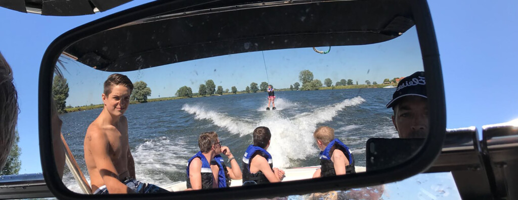 Waterskien bij De Uitvliet